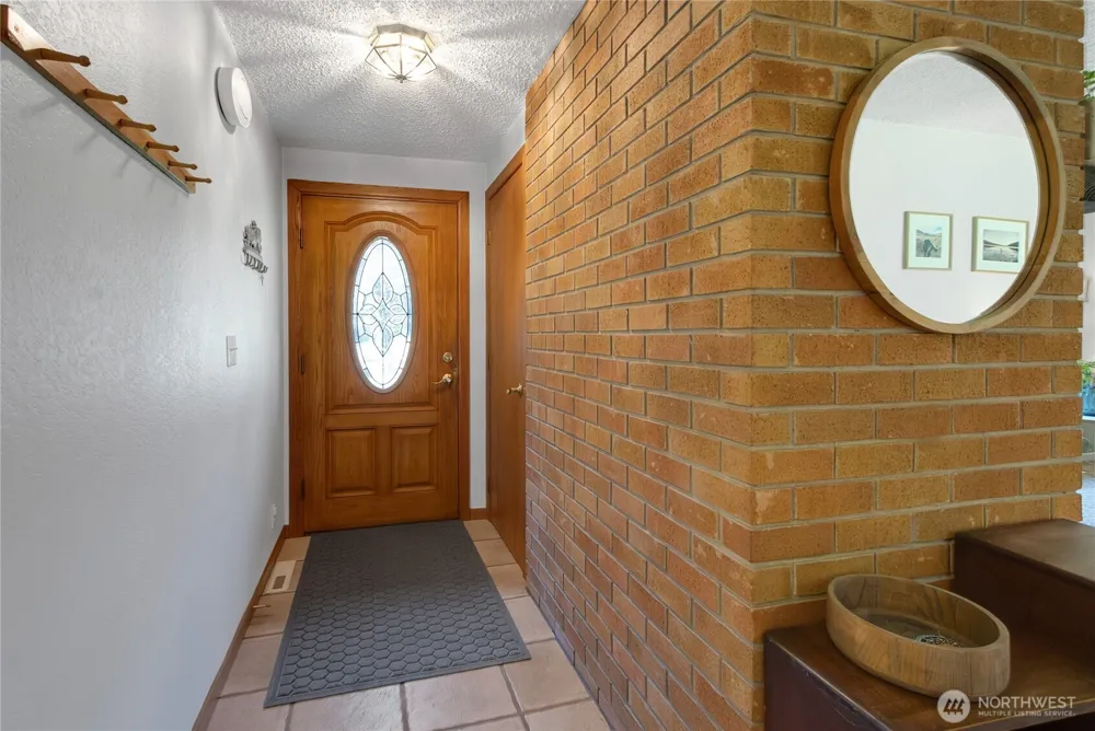 102 40 Crumb Road Morton, WA 98356