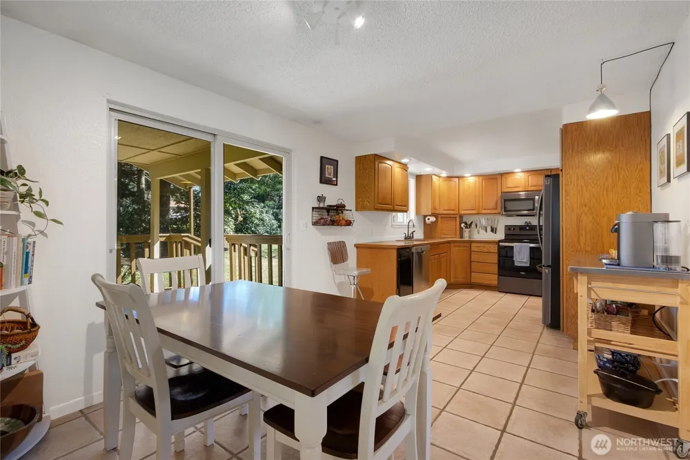 102 40 Crumb Road Morton, WA 98356