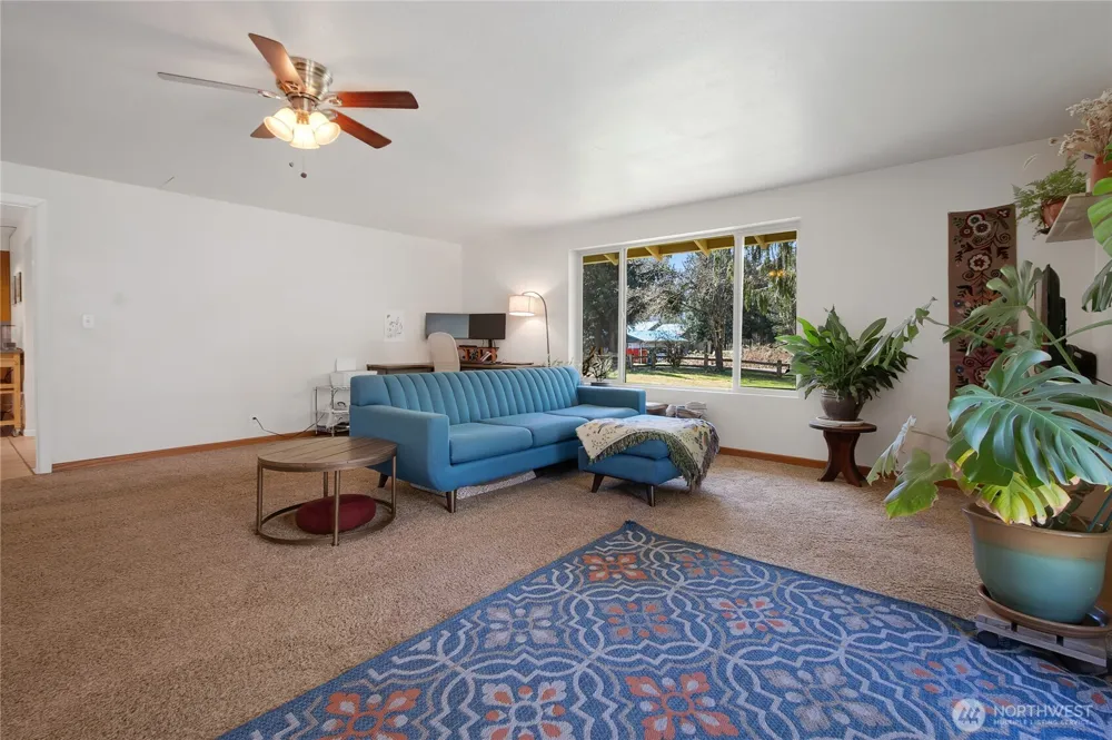 102 40 Crumb Road Morton, WA 98356