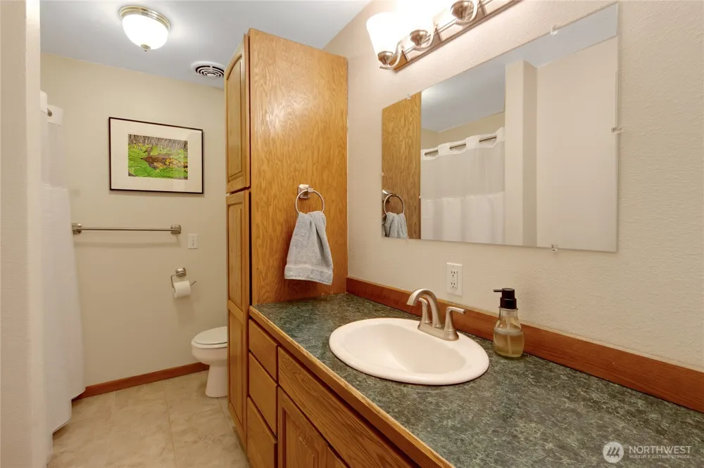 102 40 Crumb Road Morton, WA 98356