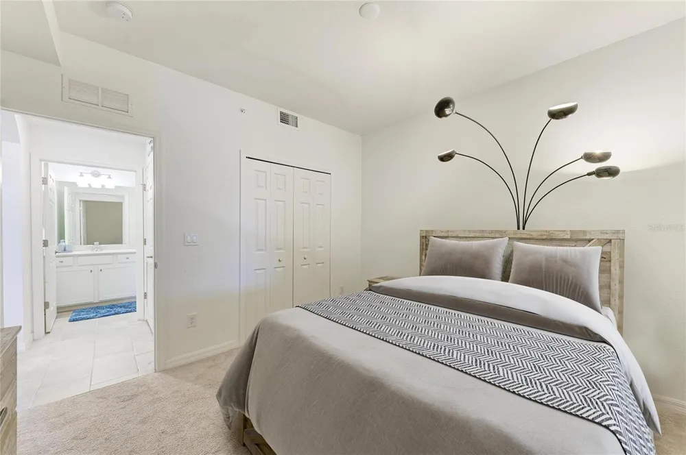18114 GAWTHROP DRIVE #204 Bradenton, FL 34211