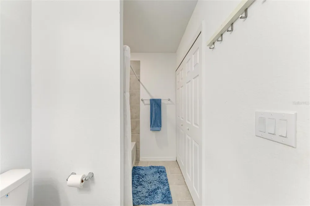 18114 GAWTHROP DRIVE #204 Bradenton, FL 34211
