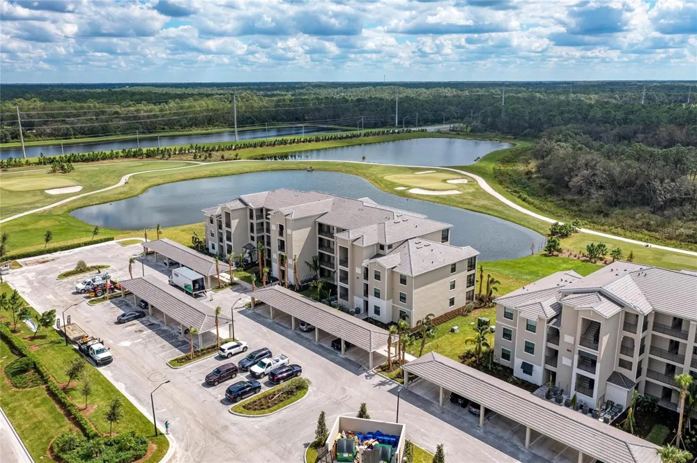 18114 GAWTHROP DRIVE #204 Bradenton, FL 34211