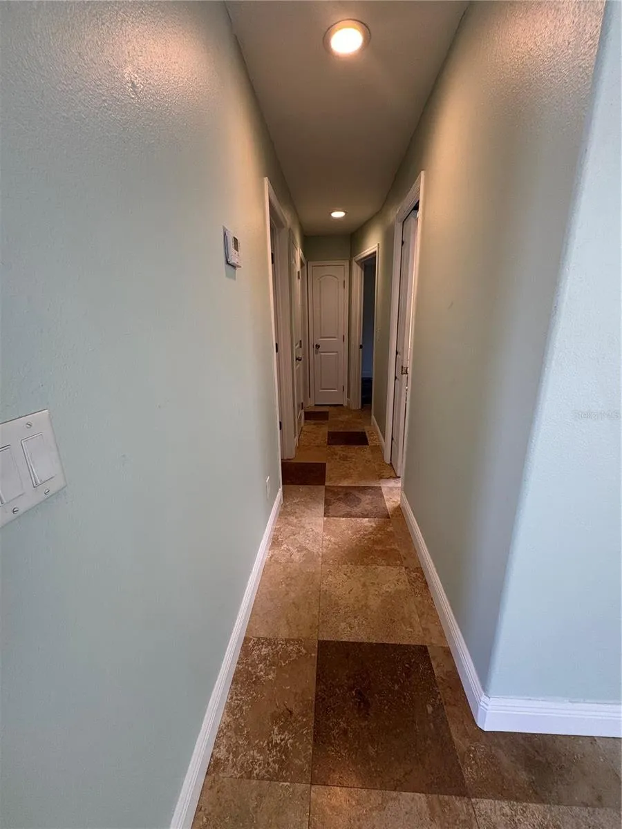 218 LEWIS BOULEVARD SE St Petersburg, FL 33705
