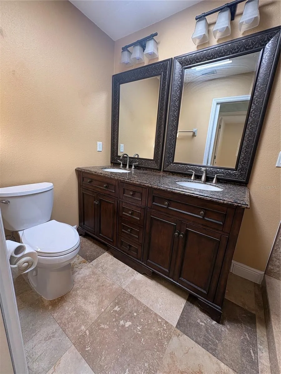 218 LEWIS BOULEVARD SE St Petersburg, FL 33705
