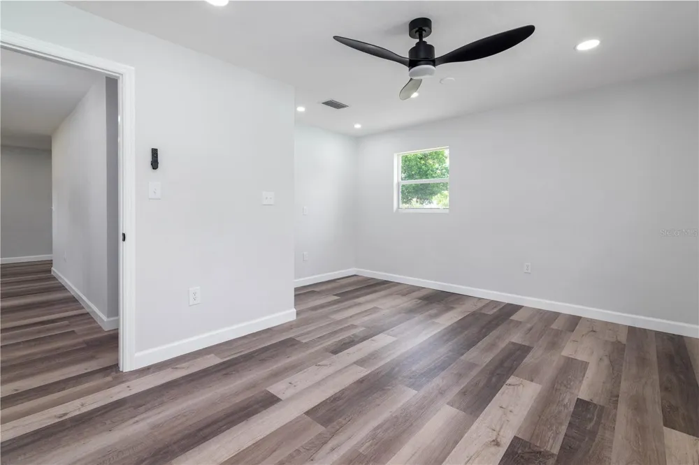 717 W WINIFRED STREET Avon Park, FL 33825