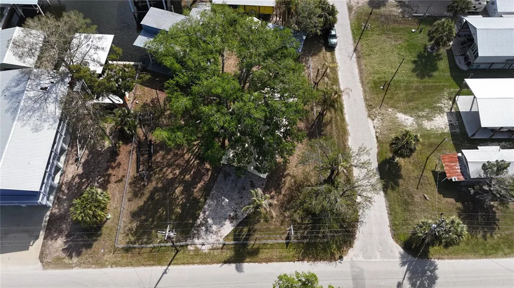 249 SE 228 STREET Suwannee, FL 32692