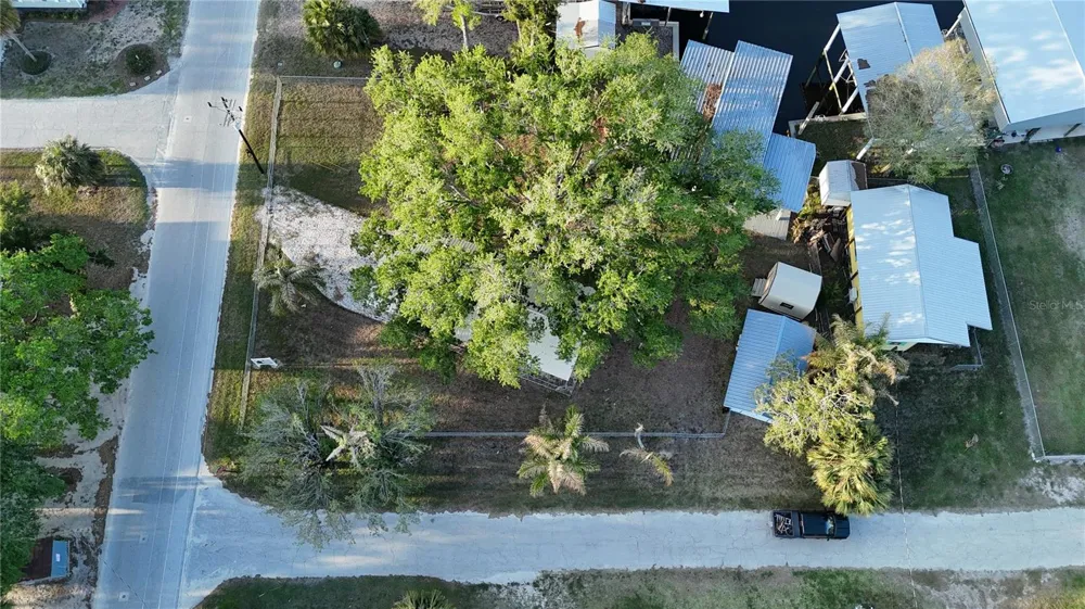 249 SE 228 STREET Suwannee, FL 32692