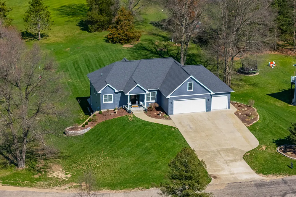 52039 Kern Drive Flowerfield Township, MI 49093