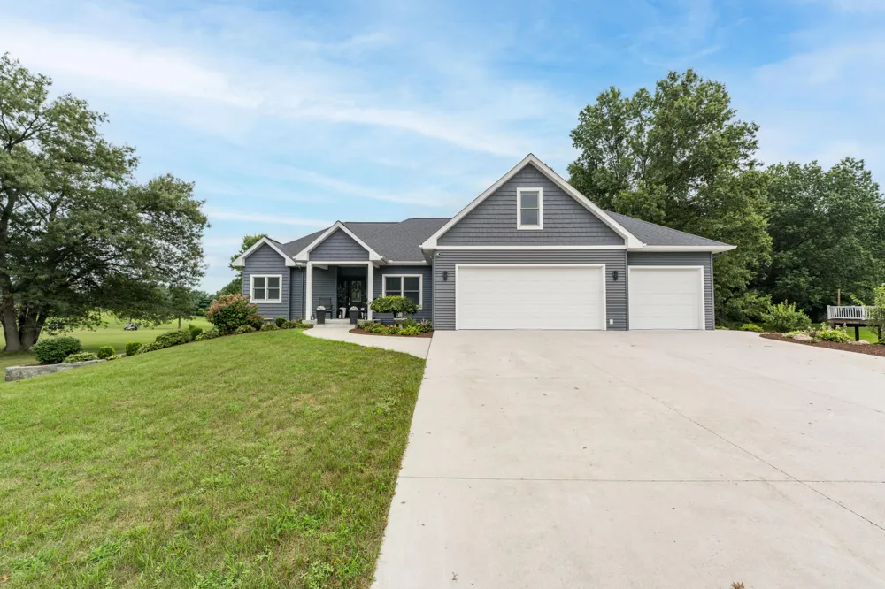 52039 Kern Drive Flowerfield Township, MI 49093