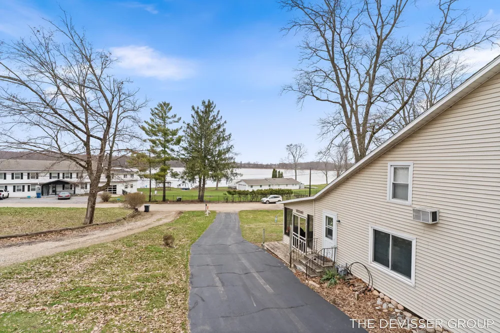 3136 Baseline Road Trowbridge Township, MI 49055
