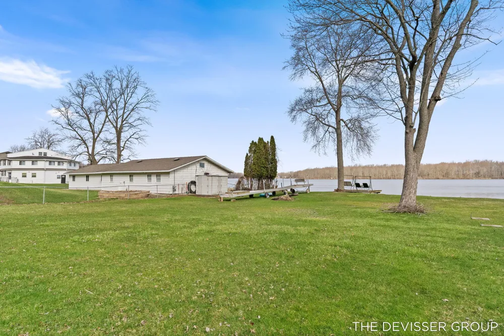 3136 Baseline Road Trowbridge Township, MI 49055