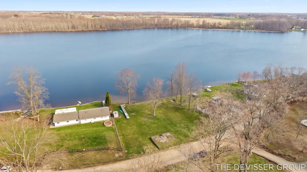 3136 Baseline Road Trowbridge Township, MI 49055