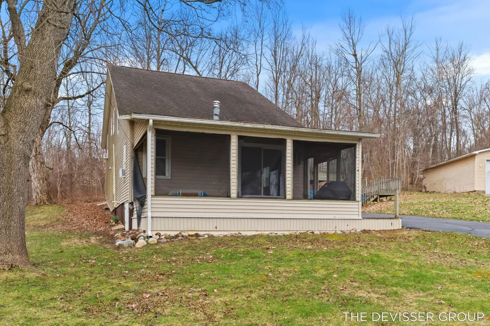 3136 Baseline Road Trowbridge Township, MI 49055