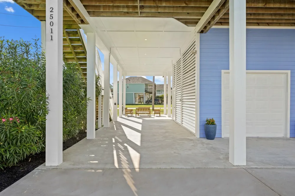 25011 San Simeon Court Galveston, TX 77554