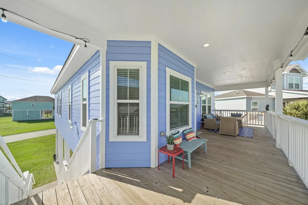 25011 San Simeon Court Galveston, TX 77554
