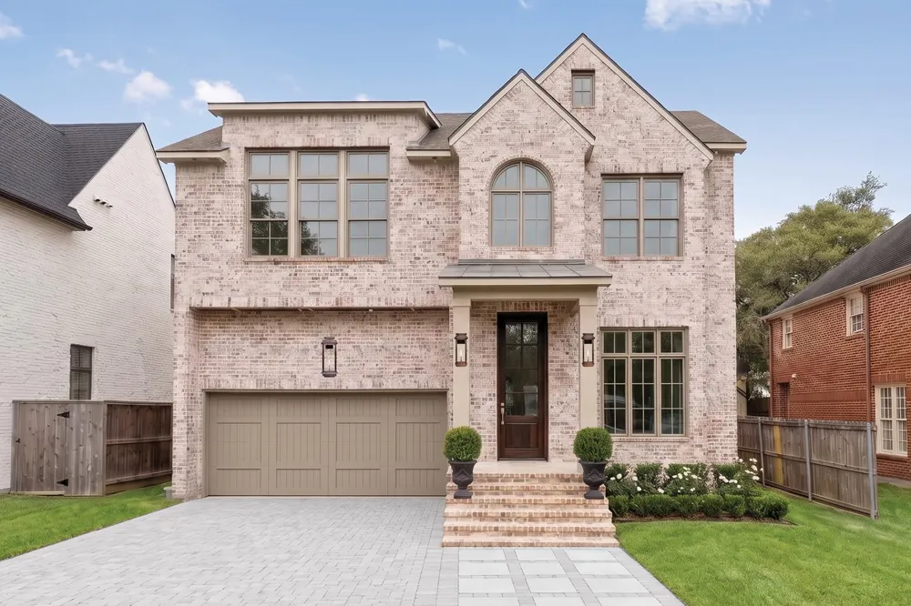 3717 Carlon Street Southside Place, TX 77005