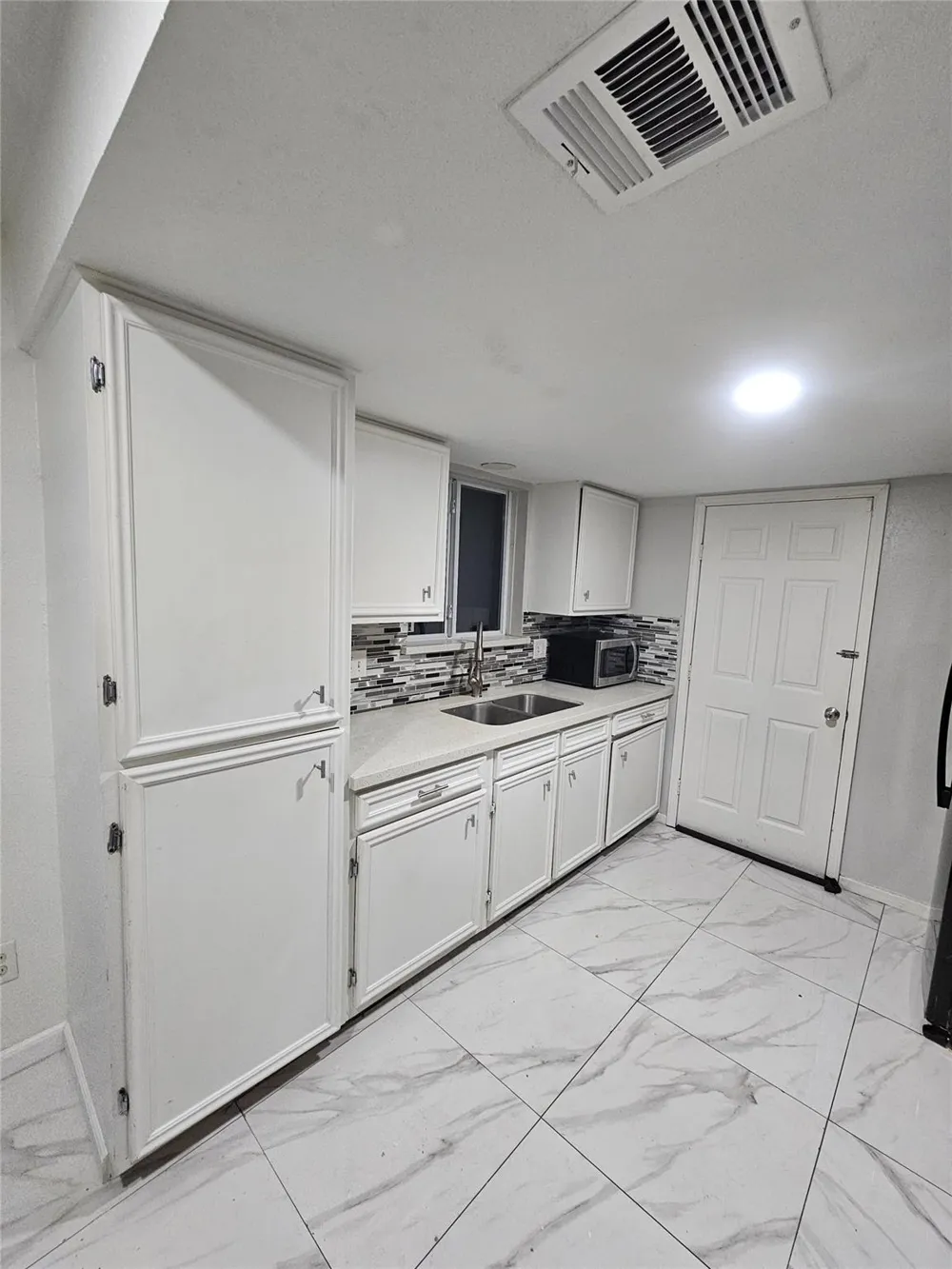7422 Yellow Pine Drive Houston, TX 77040
