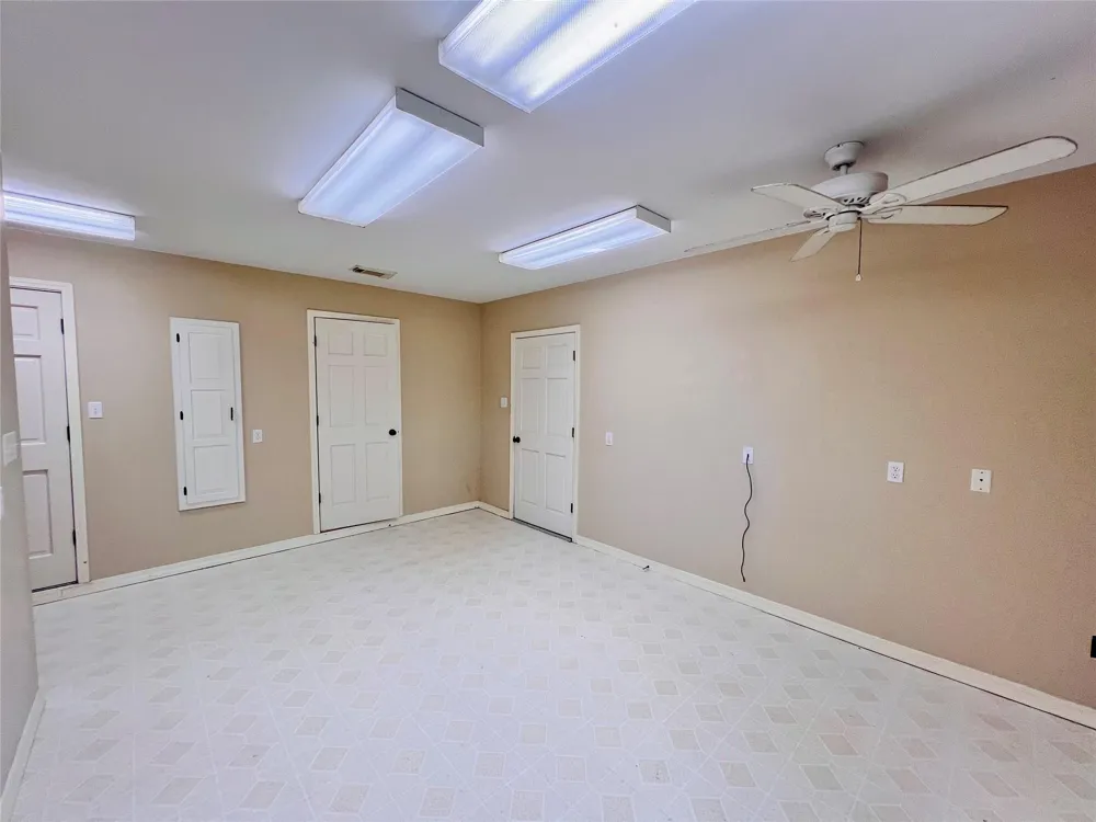 204 Primrose Lane Hemphill, TX 75948