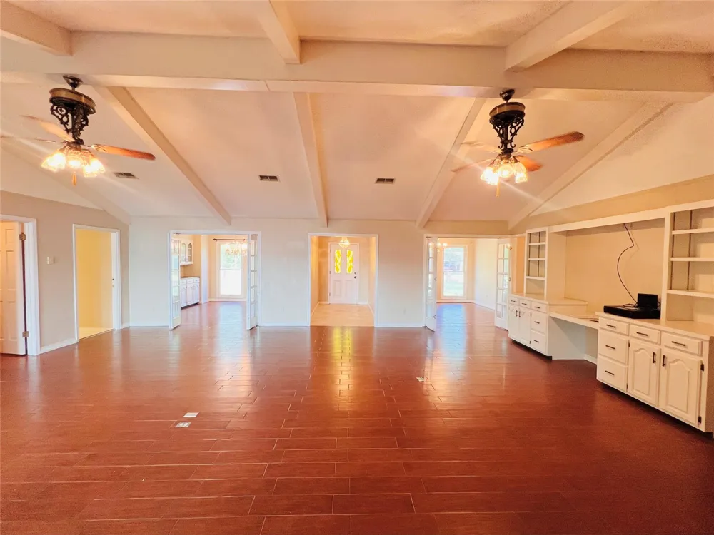 204 Primrose Lane Hemphill, TX 75948