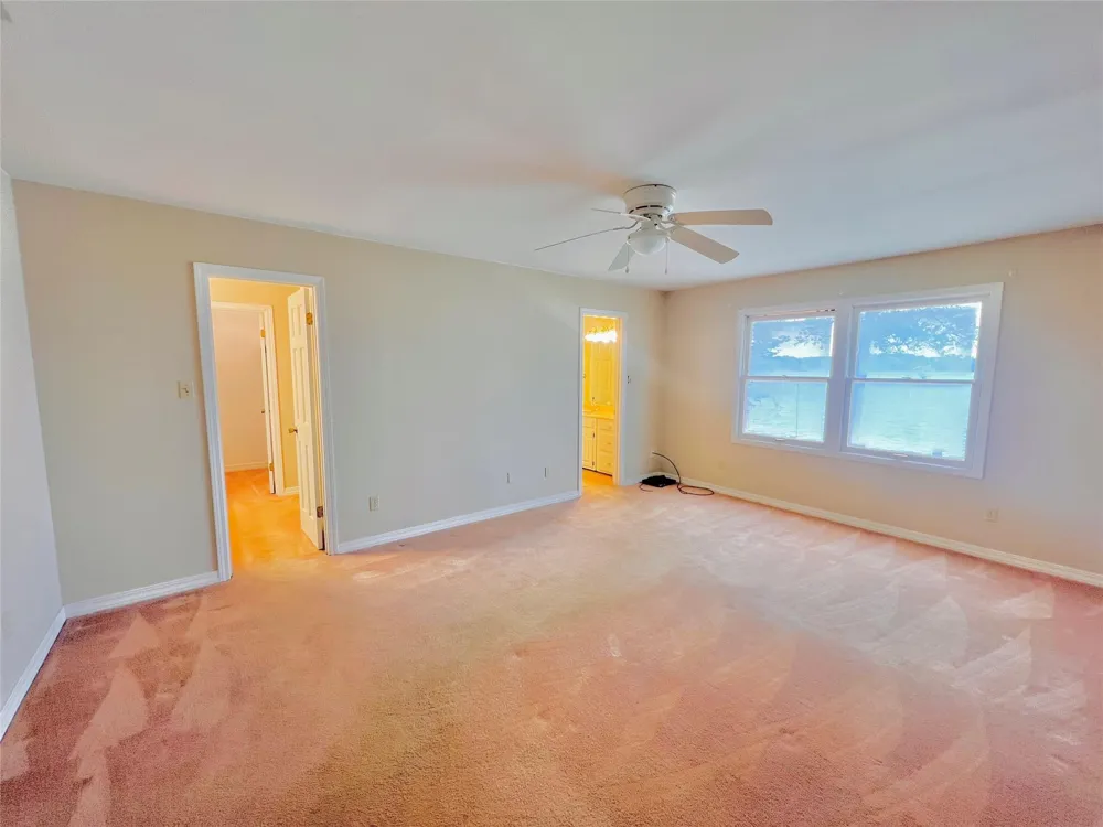 204 Primrose Lane Hemphill, TX 75948
