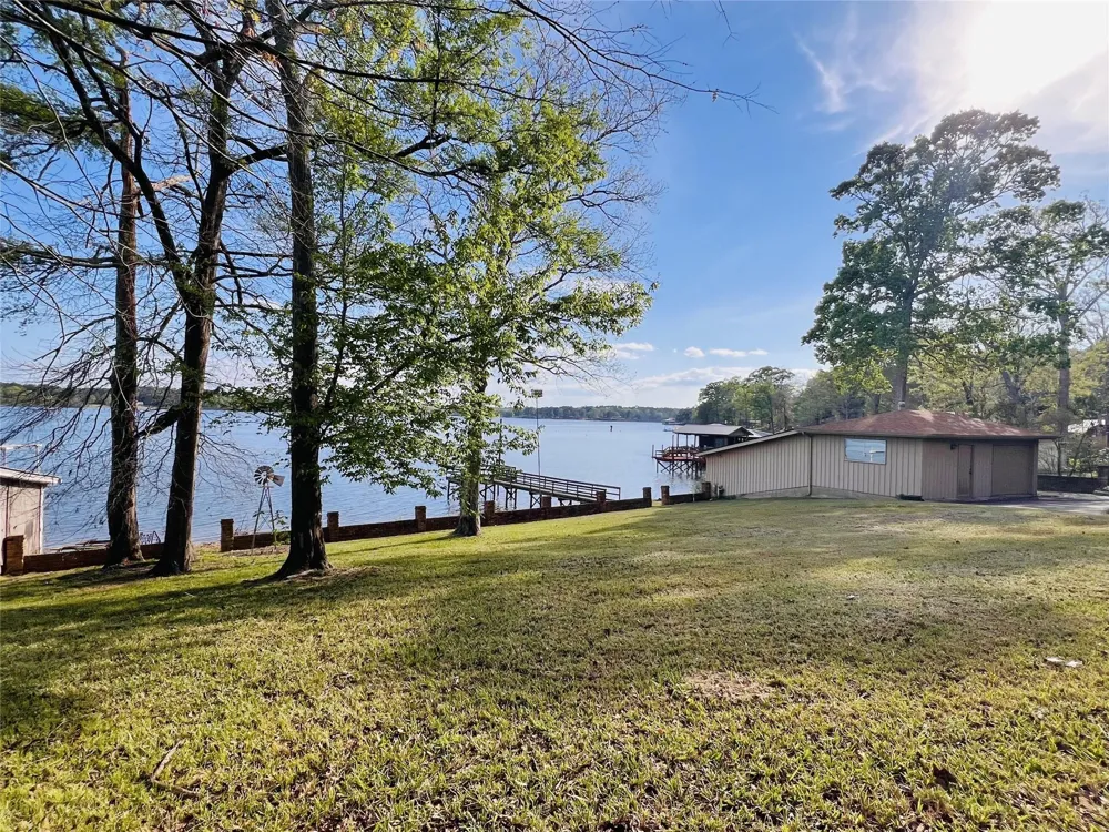 204 Primrose Lane Hemphill, TX 75948
