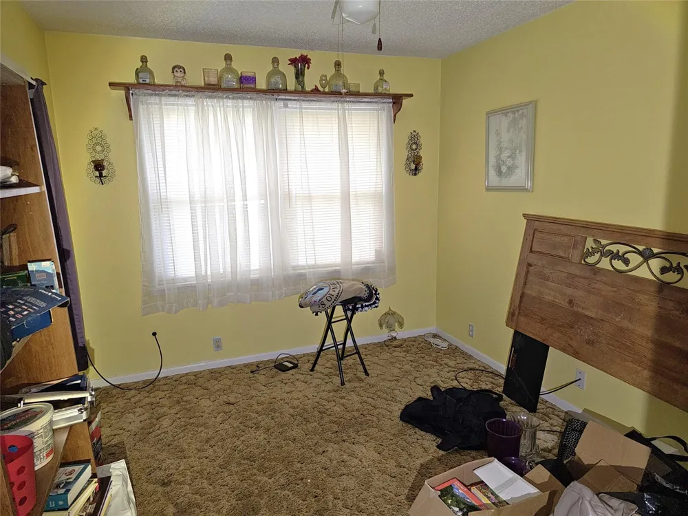 216 Westwood Road Palestine, TX 75803