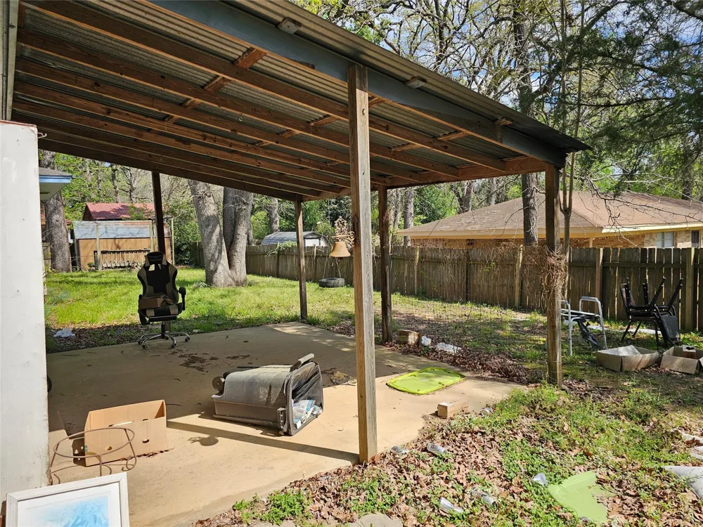 216 Westwood Road Palestine, TX 75803