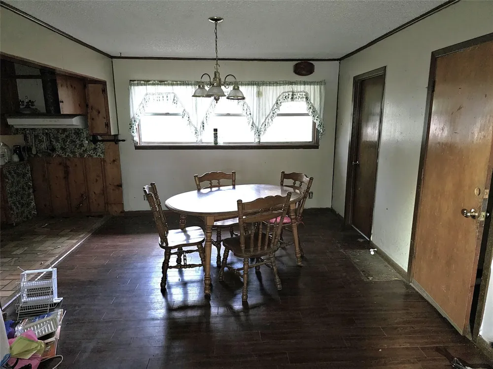 216 Westwood Road Palestine, TX 75803
