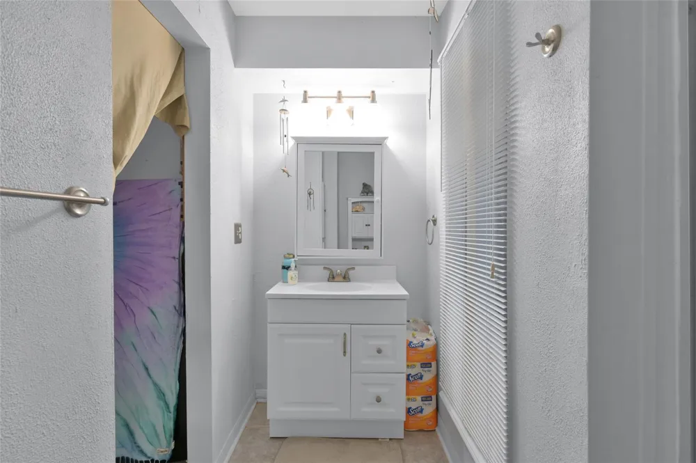 423 Paradise Lane Montgomery, TX 77356