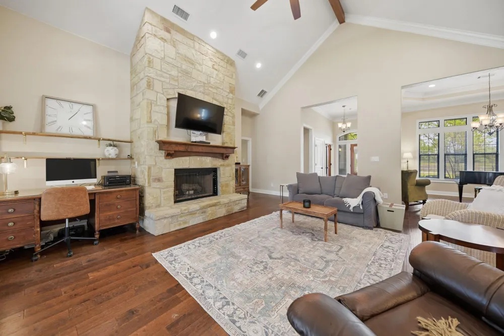 2245 Strangmeier Road Brenham, TX 77833