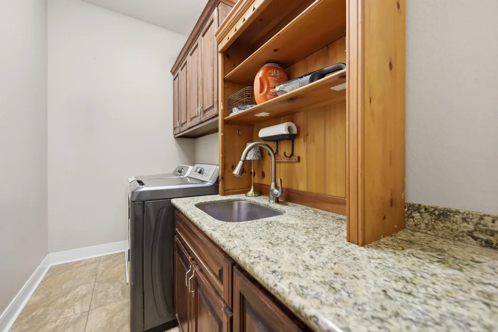 2245 Strangmeier Road Brenham, TX 77833