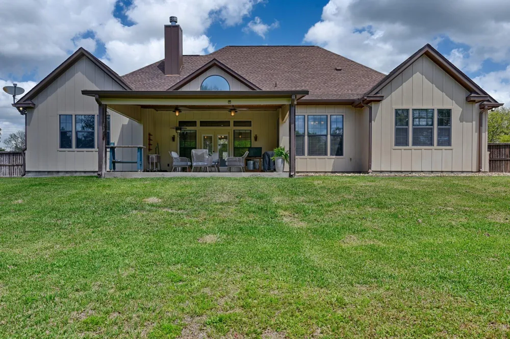 2245 Strangmeier Road Brenham, TX 77833