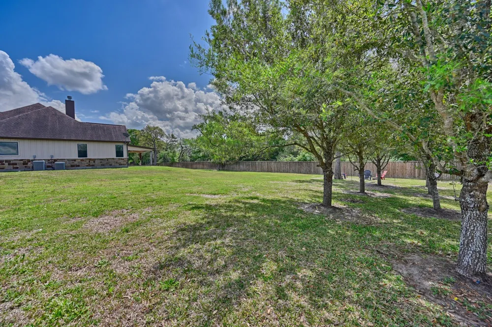 2245 Strangmeier Road Brenham, TX 77833