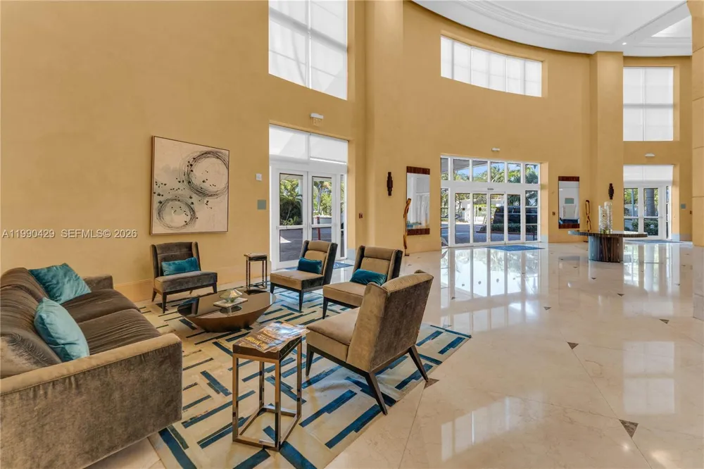 19400 Turnberry Way #2011 Aventura, FL 33180