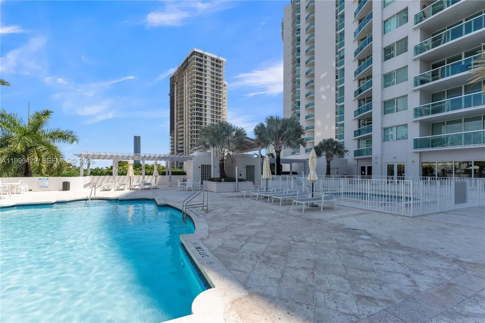 19400 Turnberry Way #2011 Aventura, FL 33180