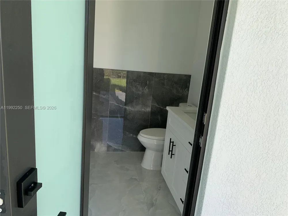 442 Redwing St Lehigh Acres, FL 33974