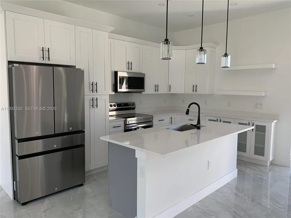 442 Redwing St Lehigh Acres, FL 33974