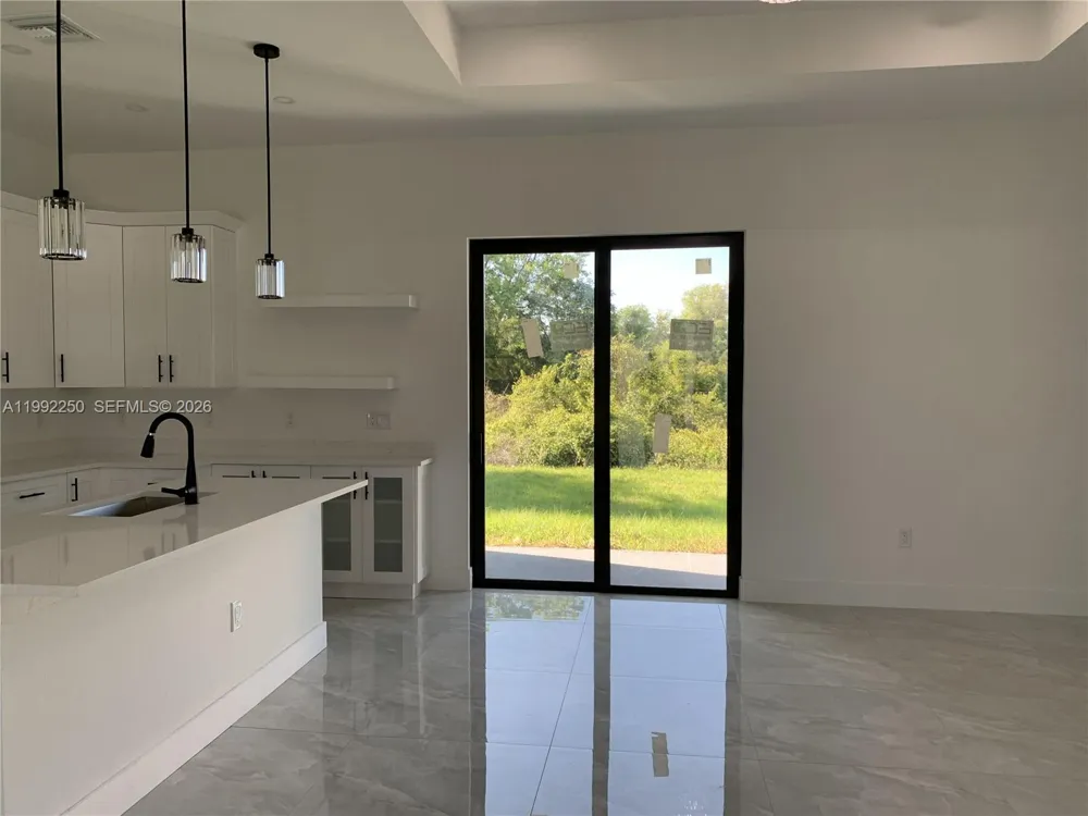 442 Redwing St Lehigh Acres, FL 33974