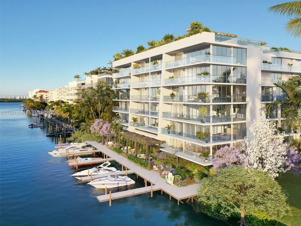 9900 W Bay Harbor Dr #704 Bay Harbor Islands, FL 33154