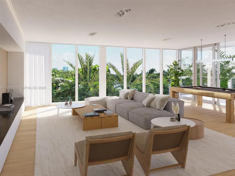 9900 W Bay Harbor Dr #704 Bay Harbor Islands, FL 33154