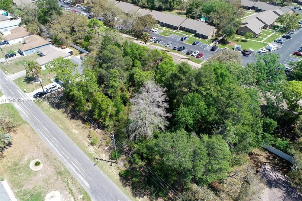 1 TOMAHAWK AVE Spring Hill, FL 34606