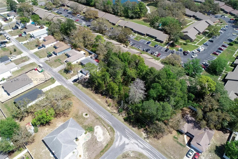 1 TOMAHAWK AVE Spring Hill, FL 34606