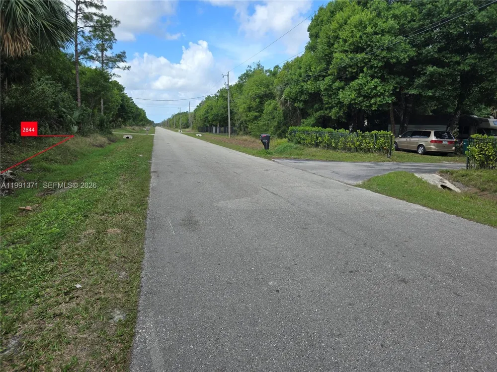 2844 70th Ave NE Naples, FL 34120