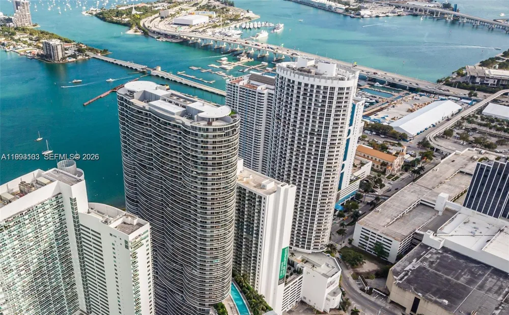1750 Bayshore Dr #2401 Miami, FL 33132