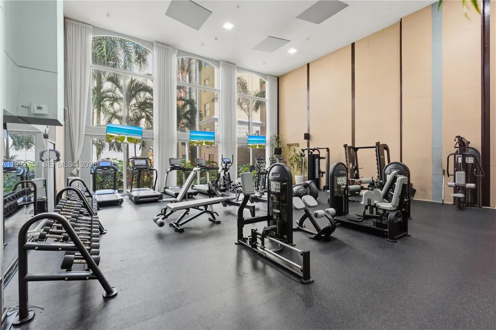 17100 Bay Rd #1301 Sunny Isles Beach, FL 33160