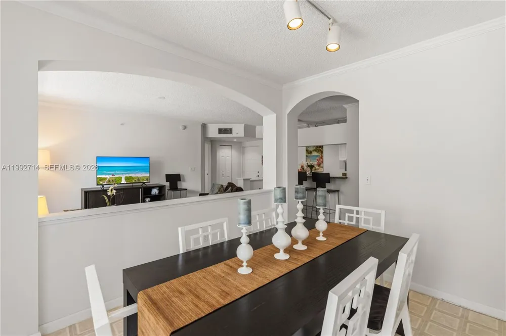 17100 Bay Rd #1301 Sunny Isles Beach, FL 33160