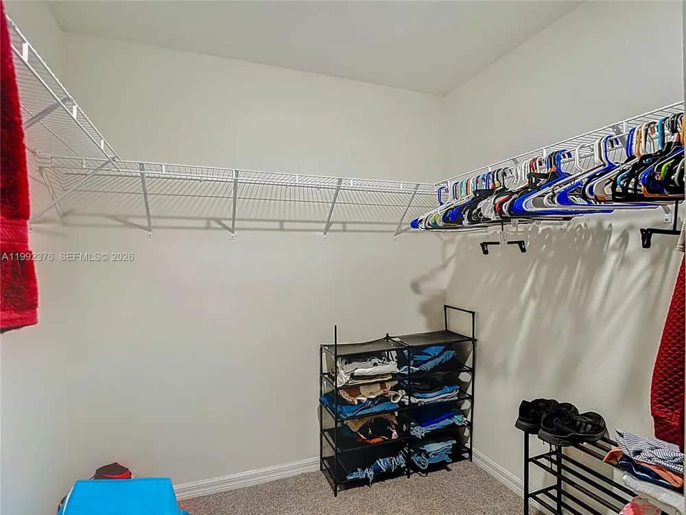 3034 Rim Dr Spring Hill, FL 34609