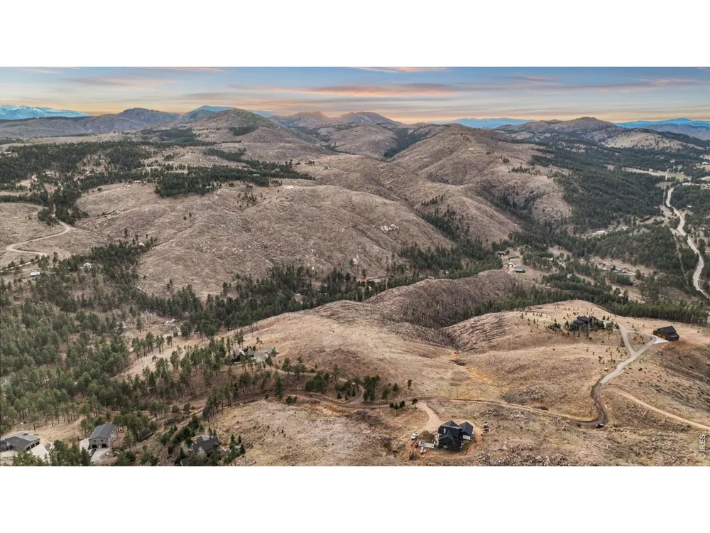 275 Crocus Drive Bellvue, CO 80512