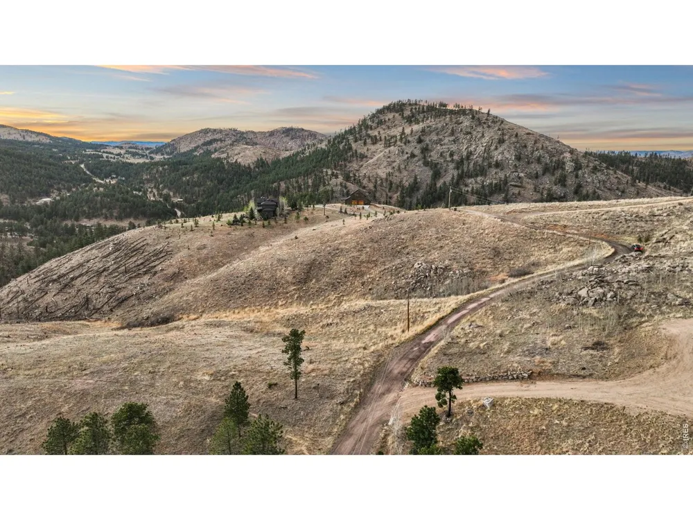 275 Crocus Drive Bellvue, CO 80512